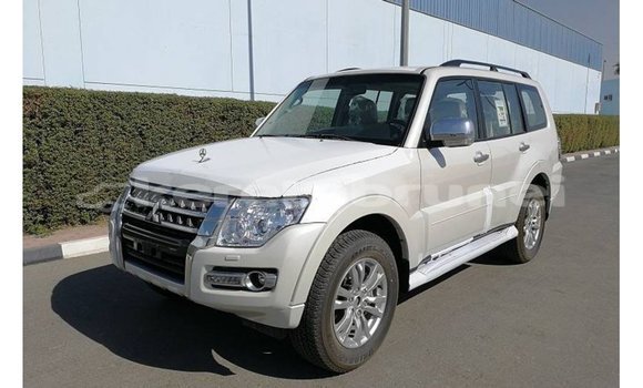 Buy Import Mitsubishi Pajero White Car in Import - Dubai in Belait Buy Import Mitsubishi Pajero White Car in Import - Dubai in Belait