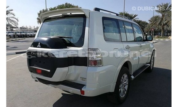 Buy Import Mitsubishi Pajero White Car in Import - Dubai in Belait Buy Import Mitsubishi Pajero White Car in Import - Dubai in Belait