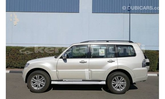 Buy Import Mitsubishi Pajero White Car in Import - Dubai in Belait Buy Import Mitsubishi Pajero White Car in Import - Dubai in Belait