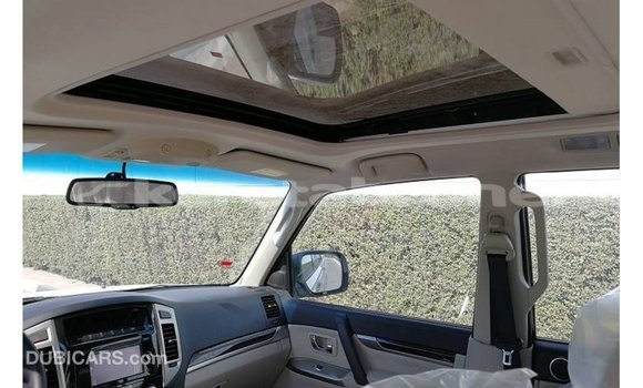 Buy Import Mitsubishi Pajero White Car in Import - Dubai in Belait Buy Import Mitsubishi Pajero White Car in Import - Dubai in Belait