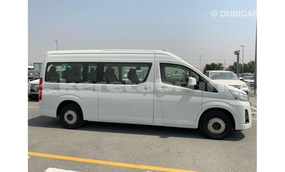 Buy Import Toyota Hiace White Car in Import - Dubai in Belait Buy Import Toyota Hiace White Car in Import - Dubai in Belait