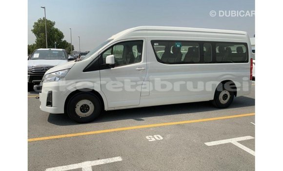 Buy Import Toyota Hiace White Car in Import - Dubai in Belait Buy Import Toyota Hiace White Car in Import - Dubai in Belait