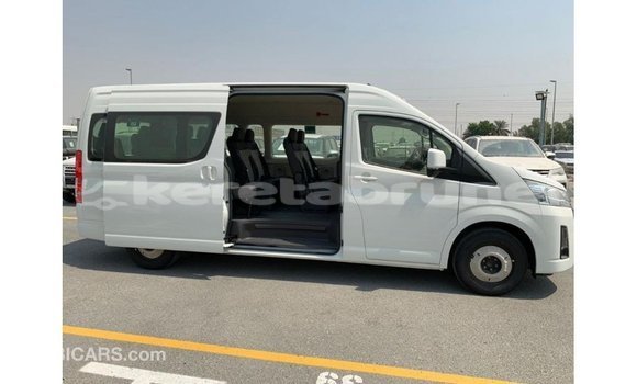 Buy Import Toyota Hiace White Car in Import - Dubai in Belait Buy Import Toyota Hiace White Car in Import - Dubai in Belait