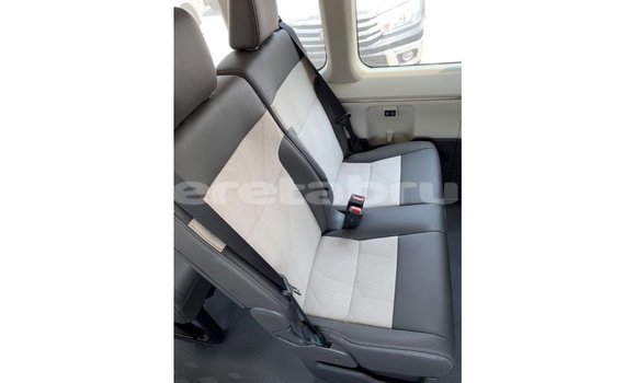 Buy Import Toyota Hiace White Car in Import - Dubai in Belait Buy Import Toyota Hiace White Car in Import - Dubai in Belait