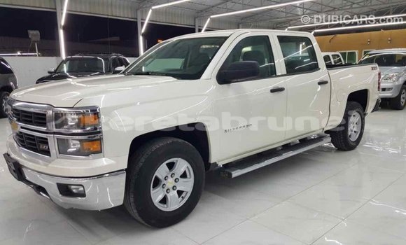 Buy Import Chevrolet Silverado White Car in Import - Dubai in Belait Buy Import Chevrolet Silverado White Car in Import - Dubai in Belait