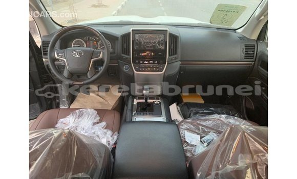 Buy Import Toyota Land Cruiser Black Car in Import - Dubai in Belait Buy Import Toyota Land Cruiser Black Car in Import - Dubai in Belait