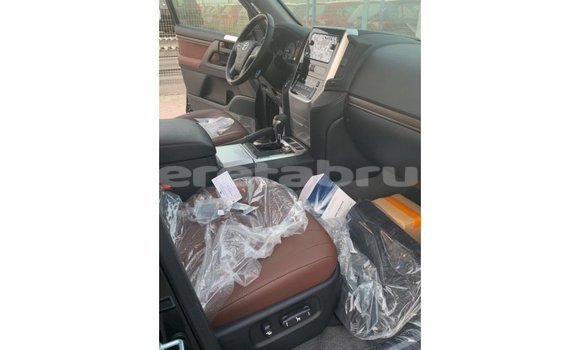 Buy Import Toyota Land Cruiser Black Car in Import - Dubai in Belait Buy Import Toyota Land Cruiser Black Car in Import - Dubai in Belait
