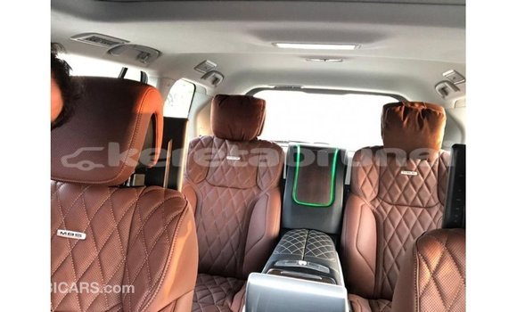 Buy Import Toyota Land Cruiser Black Car in Import - Dubai in Belait Buy Import Toyota Land Cruiser Black Car in Import - Dubai in Belait
