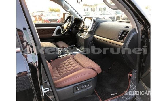 Buy Import Toyota Land Cruiser Black Car in Import - Dubai in Belait Buy Import Toyota Land Cruiser Black Car in Import - Dubai in Belait