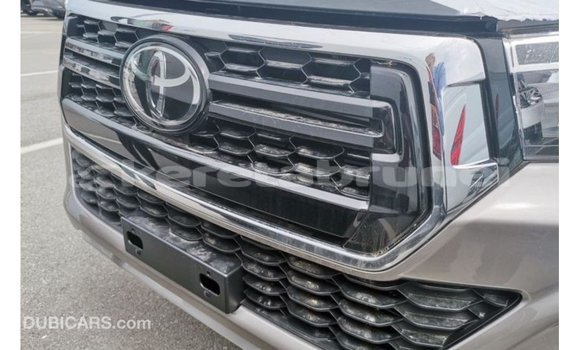 Buy Import Toyota Hilux Brown Car in Import - Dubai in Belait Buy Import Toyota Hilux Brown Car in Import - Dubai in Belait