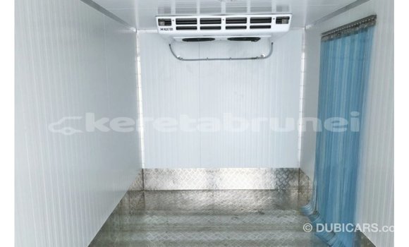 Buy Import Hino 300 Series White Truck in Import - Dubai in Belait Buy Import Hino 300 Series White Truck in Import - Dubai in Belait