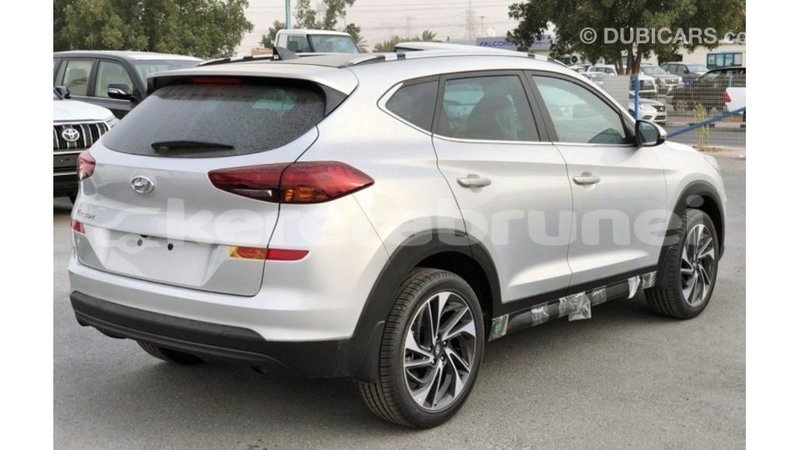Big with watermark hyundai tucson belait import dubai 2284