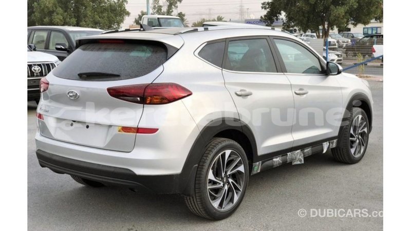 Big with watermark hyundai tucson belait import dubai 2284
