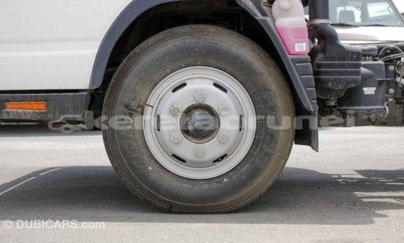 Buy Import Mitsubishi Carisma White Car in Import - Dubai in Belait Buy Import Mitsubishi Carisma White Car in Import - Dubai in Belait