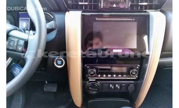 Buy Import Toyota Fortuner White Car in Import - Dubai in Belait Buy Import Toyota Fortuner White Car in Import - Dubai in Belait