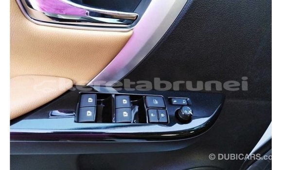 Buy Import Toyota Fortuner White Car in Import - Dubai in Belait Buy Import Toyota Fortuner White Car in Import - Dubai in Belait