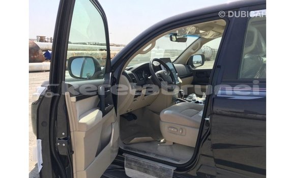 Buy Import Toyota Land Cruiser Black Car in Import - Dubai in Belait Buy Import Toyota Land Cruiser Black Car in Import - Dubai in Belait