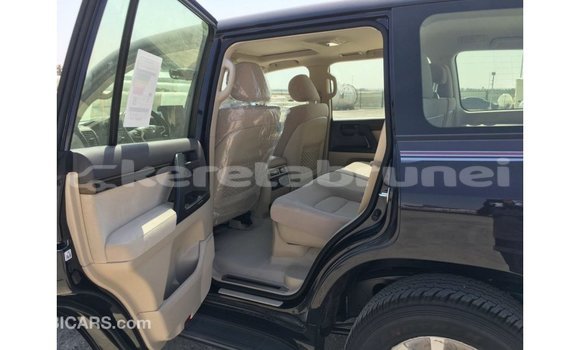 Buy Import Toyota Land Cruiser Black Car in Import - Dubai in Belait Buy Import Toyota Land Cruiser Black Car in Import - Dubai in Belait