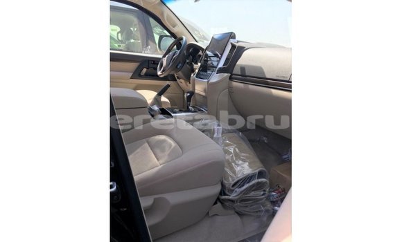 Buy Import Toyota Land Cruiser Black Car in Import - Dubai in Belait Buy Import Toyota Land Cruiser Black Car in Import - Dubai in Belait