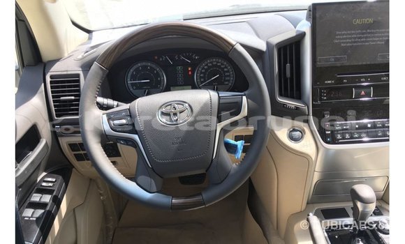 Buy Import Toyota Land Cruiser Black Car in Import - Dubai in Belait Buy Import Toyota Land Cruiser Black Car in Import - Dubai in Belait