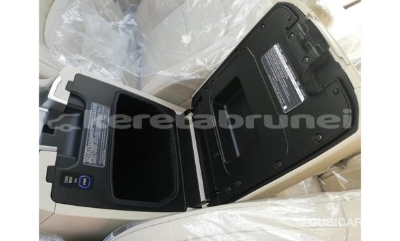 Buy Import Toyota Land Cruiser White Car in Import - Dubai in Belait Buy Import Toyota Land Cruiser White Car in Import - Dubai in Belait