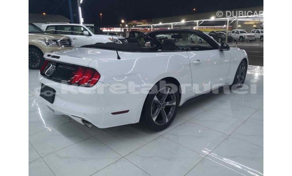 Buy Import Ford Mustang White Car in Import - Dubai in Belait