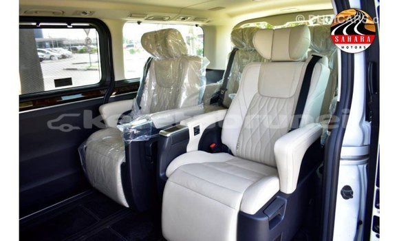 Buy Import Toyota Granvia White Car in Import - Dubai in Belait Buy Import Toyota Granvia White Car in Import - Dubai in Belait