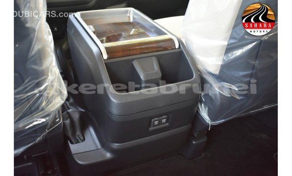 Buy Import Toyota Granvia White Car in Import - Dubai in Belait Buy Import Toyota Granvia White Car in Import - Dubai in Belait