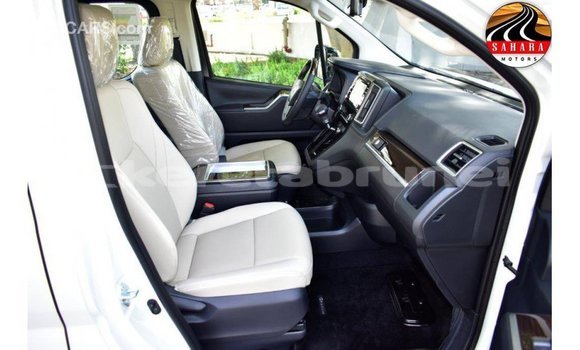 Buy Import Toyota Granvia White Car in Import - Dubai in Belait Buy Import Toyota Granvia White Car in Import - Dubai in Belait