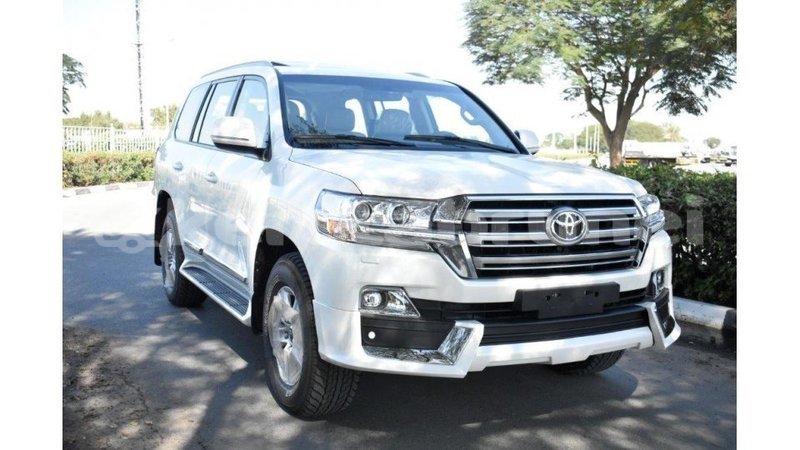 Big with watermark toyota land cruiser belait import dubai 2313
