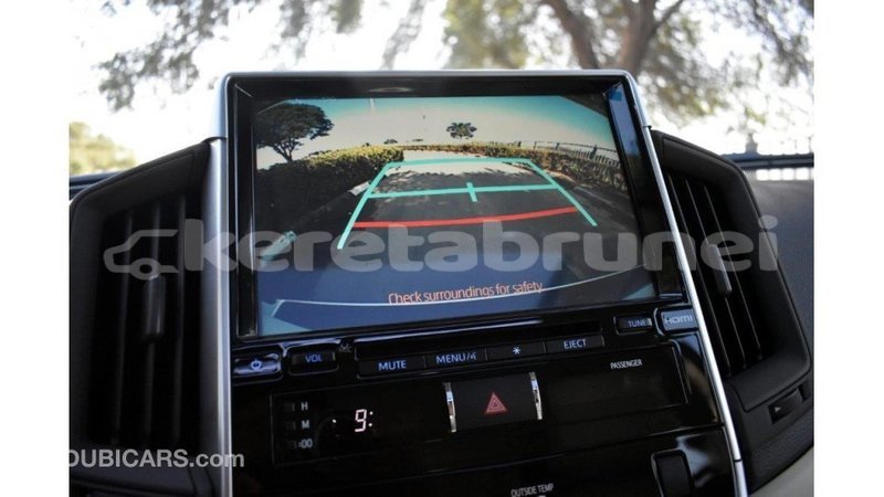 Big with watermark toyota land cruiser belait import dubai 2313