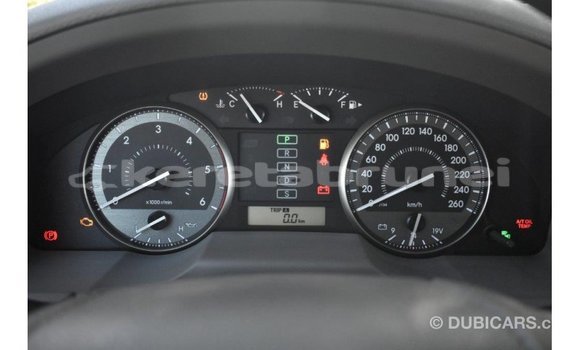 Buy Import Toyota Land Cruiser White Car in Import - Dubai in Belait Buy Import Toyota Land Cruiser White Car in Import - Dubai in Belait