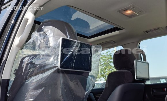 Buy Import Toyota Land Cruiser Black Car in Import - Dubai in Belait Buy Import Toyota Land Cruiser Black Car in Import - Dubai in Belait