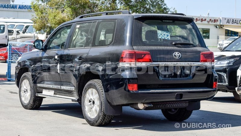 Big with watermark toyota land cruiser belait import dubai 2324