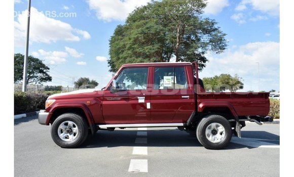Buy Import Toyota Land Cruiser Red Car in Import - Dubai in Belait Buy Import Toyota Land Cruiser Red Car in Import - Dubai in Belait