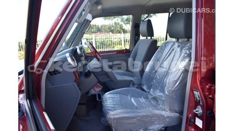 Big with watermark toyota land cruiser belait import dubai 2330