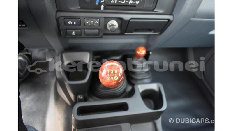 Big with watermark toyota land cruiser belait import dubai 2330