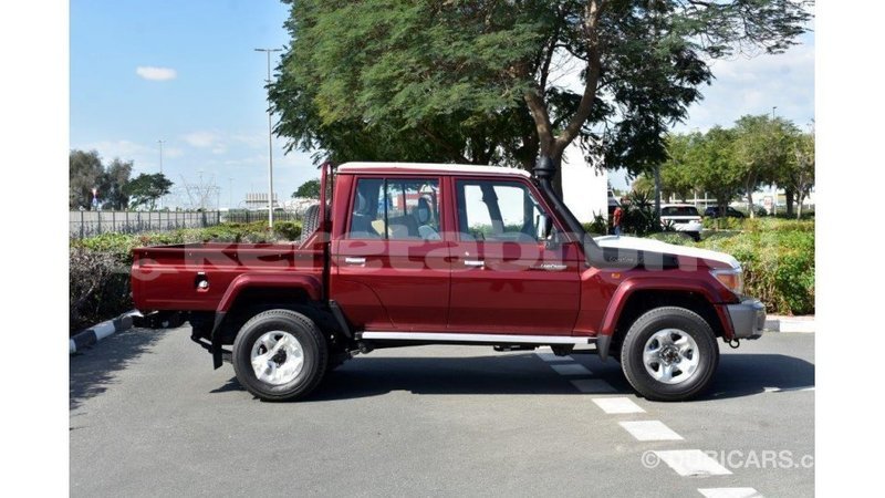 Big with watermark toyota land cruiser belait import dubai 2330