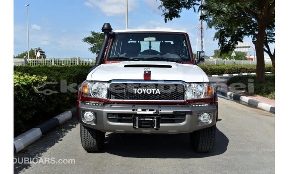 Buy Import Toyota Land Cruiser Red Car in Import - Dubai in Belait Buy Import Toyota Land Cruiser Red Car in Import - Dubai in Belait