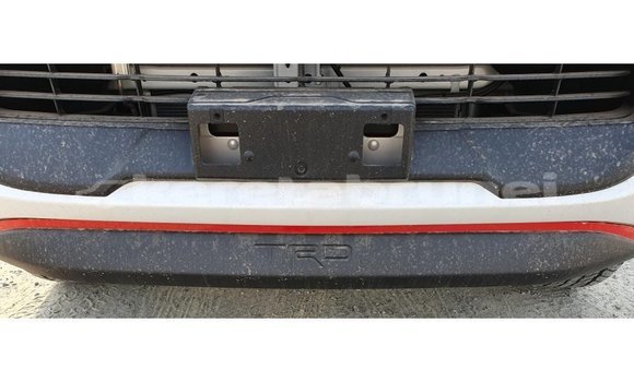 Buy Import Toyota Hilux White Car in Import - Dubai in Belait Buy Import Toyota Hilux White Car in Import - Dubai in Belait