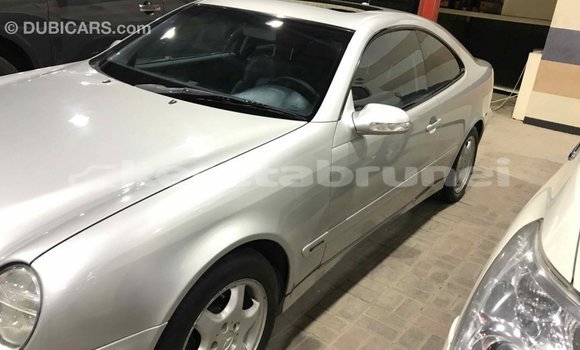 Buy Import Mercedes-Benz 190 (W201) Other Car in Import - Dubai in Belait Buy Import Mercedes-Benz 190 (W201) Other Car in Import - Dubai in Belait