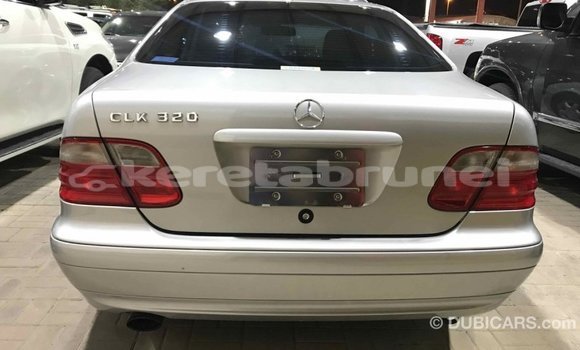 Buy Import Mercedes-Benz 190 (W201) Other Car in Import - Dubai in Belait Buy Import Mercedes-Benz 190 (W201) Other Car in Import - Dubai in Belait