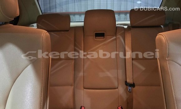 Buy Import BMW C White Bike in Import - Dubai in Belait Buy Import BMW C White Bike in Import - Dubai in Belait