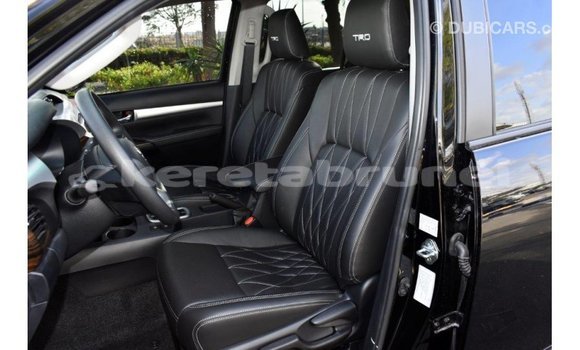 Buy Import Toyota Hilux Black Car in Import - Dubai in Belait Buy Import Toyota Hilux Black Car in Import - Dubai in Belait