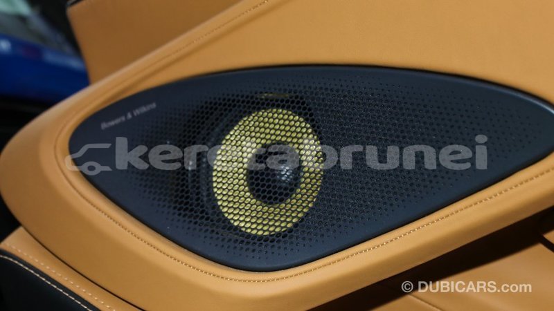 Big with watermark mclaren 570s belait import dubai 2366