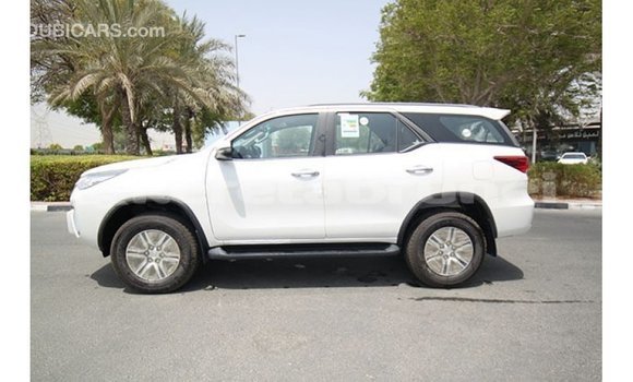 Buy Import Toyota Fortuner White Car in Import - Dubai in Belait Buy Import Toyota Fortuner White Car in Import - Dubai in Belait