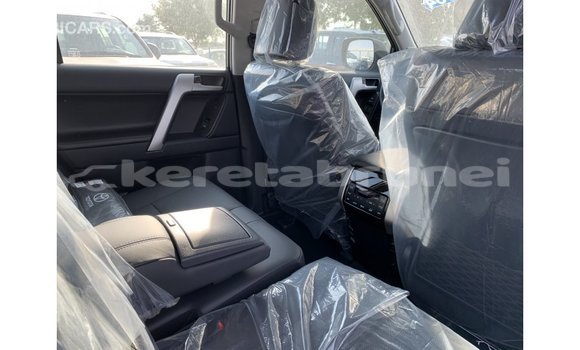 Buy Import Toyota Prado Black Car in Import - Dubai in Belait Buy Import Toyota Prado Black Car in Import - Dubai in Belait