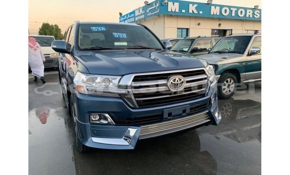 Buy Import Toyota Land Cruiser Blue Car in Import - Dubai in Belait Buy Import Toyota Land Cruiser Blue Car in Import - Dubai in Belait