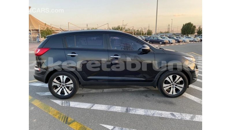 Big with watermark kia sportage belait import dubai 2378