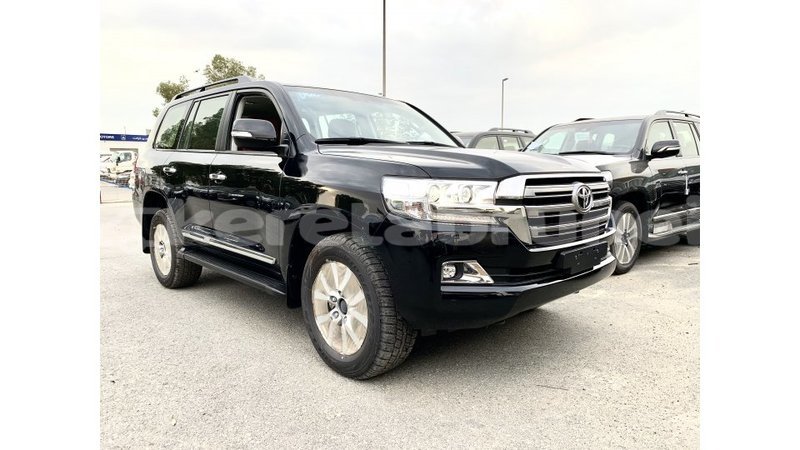 Big with watermark toyota land cruiser belait import dubai 2380